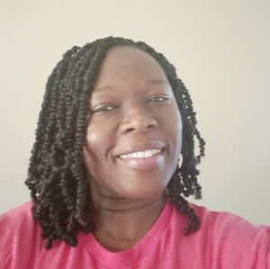 Meet your Posher, Gina